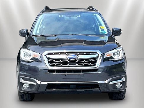 Used 2018 Subaru Forester 2.5i Touring AWD/4WD image 2