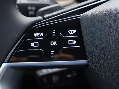 New 2025 Audi Q5 Premium Plus image 16