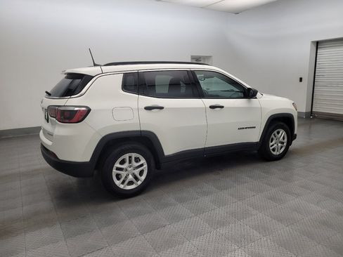 Used 2019 Jeep Compass Sport FWD image 10