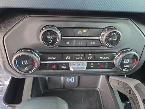 Used 2024 Ford Bronco Outer Banks AWD/4WD image 21