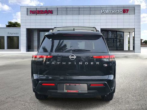 New 2026 Nissan Pathfinder SV image 4