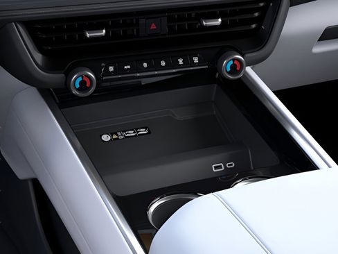 New 2025 Chevrolet Suburban Premier w/ Sun And Tow Package image 23