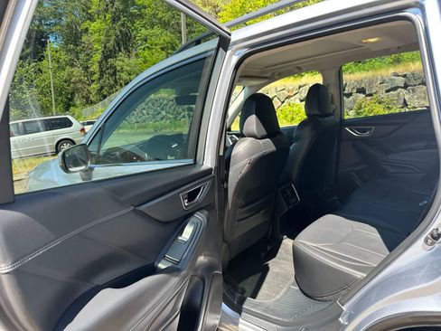 Used 2020 Subaru Forester Limited AWD/4WD image 11