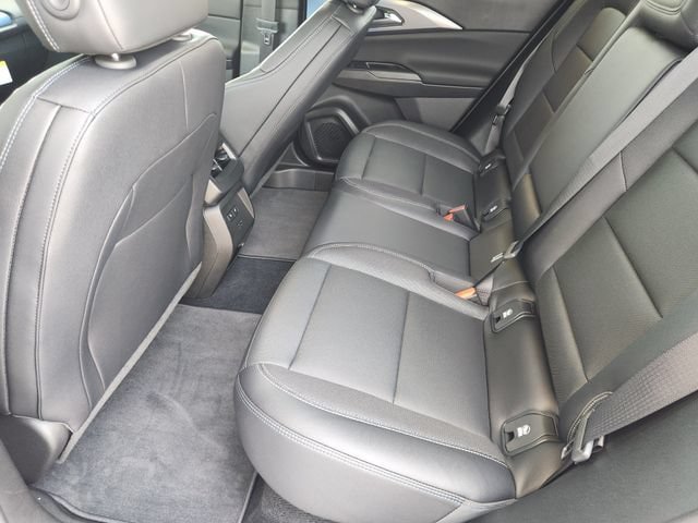 New 2026 Chevrolet Equinox EV LT w/ Convenience Package II FWD image 19