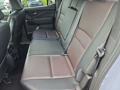 Used 2023 Honda Ridgeline Black Edition image 39