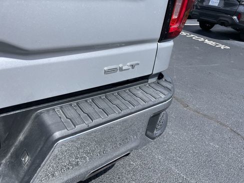 Used 2019 GMC Sierra 1500 SLT w/ SLT Premium Package AWD/4WD image 6