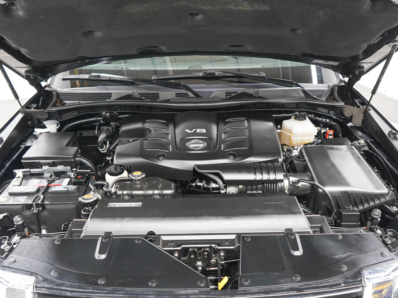 Used 2022 Nissan Armada SL AWD/4WD image 31