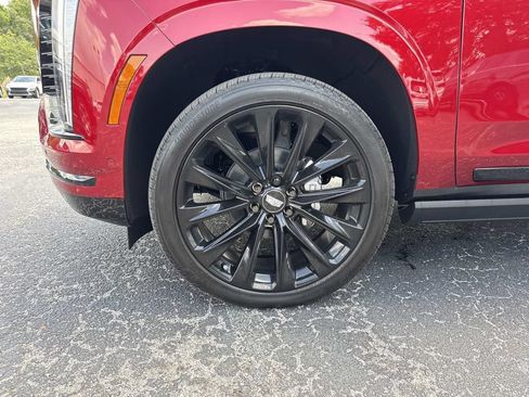 New 2026 Cadillac Escalade Platinum Sport w/ LPO, ONYX Package AWD/4WD image 10