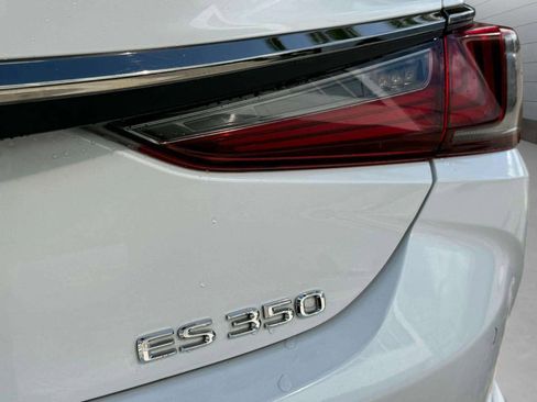 Used 2022 Lexus ES 350 F Sport w/ Accessory Package image 15