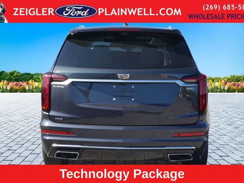 Used 2023 Cadillac XT6 Premium Luxury w/ Technology Package AWD/4WD image 4