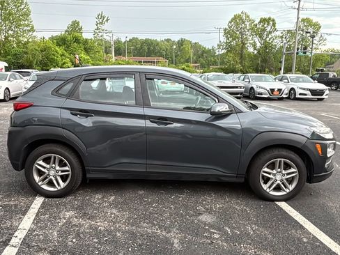 Used 2019 Hyundai Kona SE AWD/4WD image 6