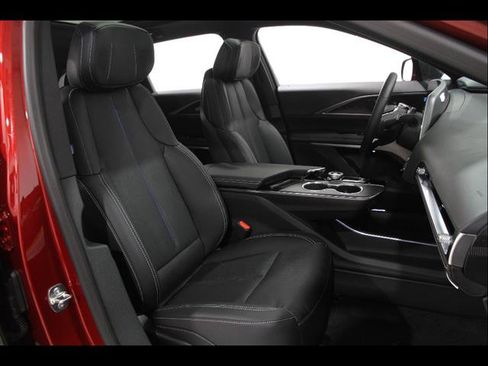 New 2026 Cadillac Lyriq V AWD/4WD image 17
