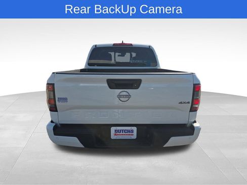 Used 2026 Nissan Frontier SV AWD/4WD image 5
