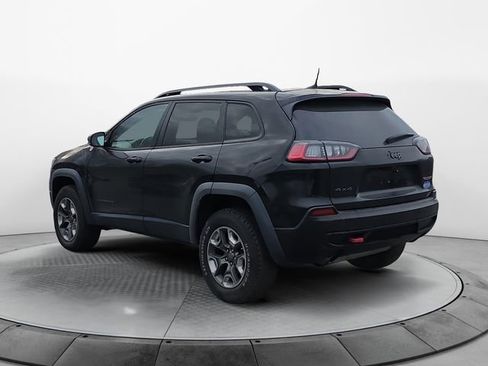 Used 2019 Jeep Cherokee Trailhawk w/ Comfort/Convenience Group image 3
