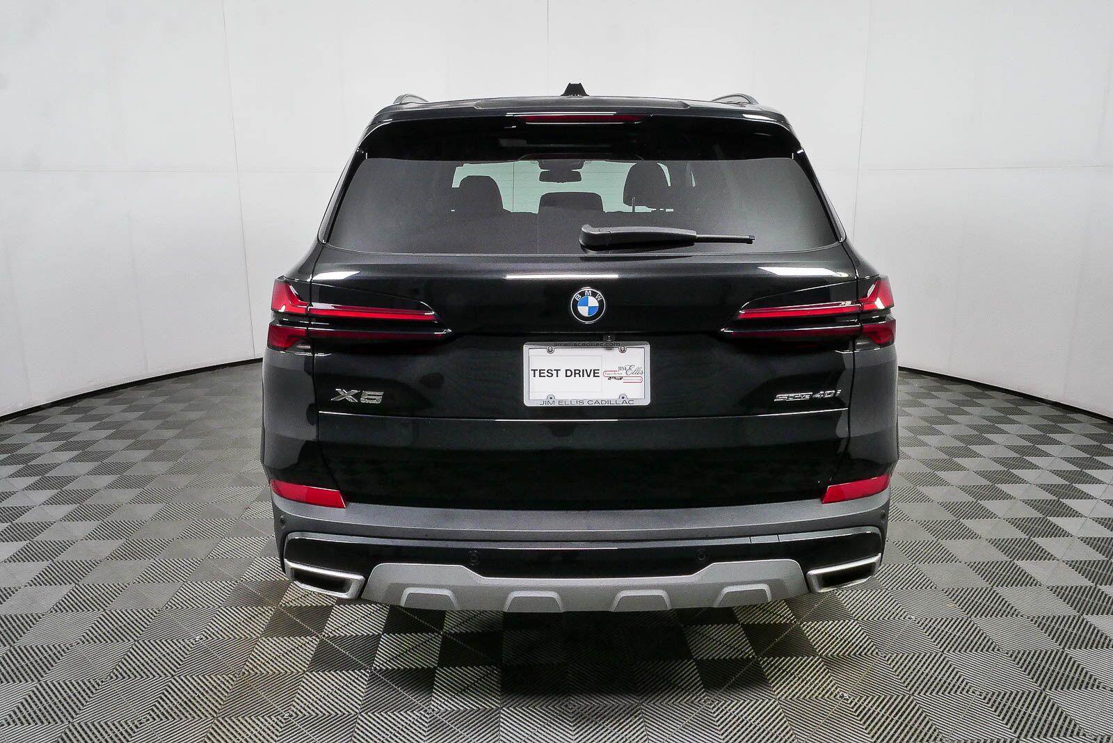 Used 2026 BMW X5 sDrive40i RWD image 30