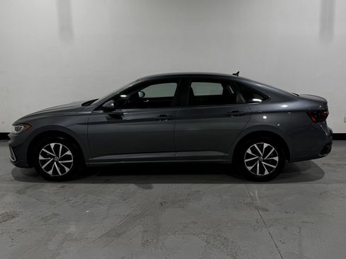 Used 2025 Volkswagen Jetta S FWD image 11