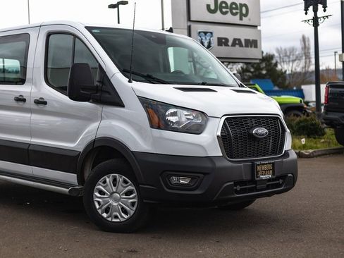 Used 2024 Ford Transit 250 Low Roof w/ Exterior Upgrade Package image 3