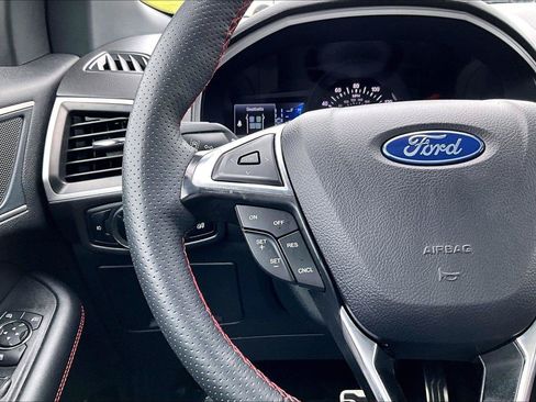Used 2024 Ford Edge ST-Line AWD/4WD image 18