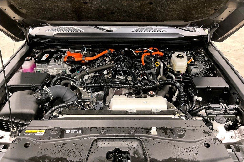 Used 2024 Toyota Land Cruiser w/ Premium Package AWD/4WD image 31