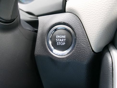 Used 2025 Toyota RAV4 XLE Premium image 23