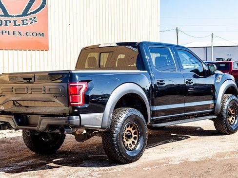 Used 2018 Ford F150 Raptor w/ Equipment Group 802A Luxury image 3