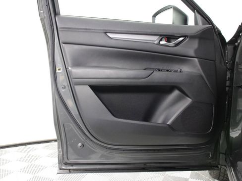 Used 2018 MAZDA CX-5 Touring image 17