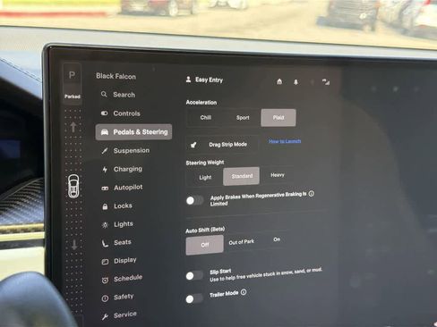 Used 2022 Tesla Model X Plaid image 19