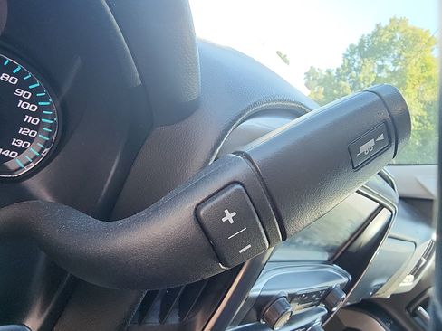 Used 2018 Chevrolet Silverado 1500 LT w/ All Star Edition AWD/4WD image 16