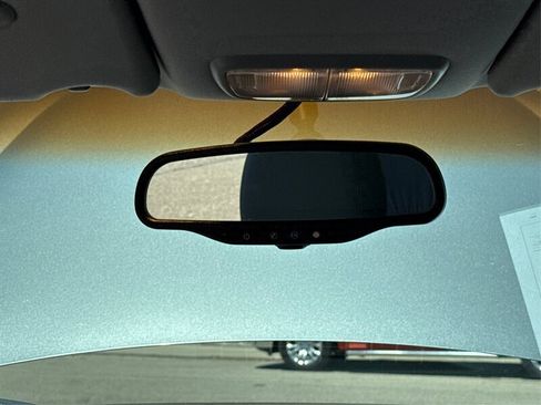 Used 2005 Buick LaCrosse CXL w/ Gold Convenience Package image 69