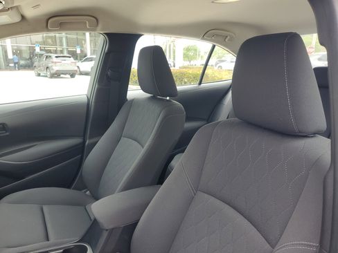 Used 2024 Toyota Corolla LE image 17