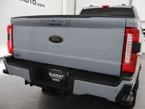 Used 2024 Ford F250 Lariat w/ Lariat Ultimate Package AWD/4WD image 32