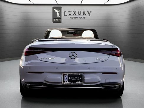 Used 2024 Mercedes-Benz CLE 300 4MATIC Cabriolet image 5