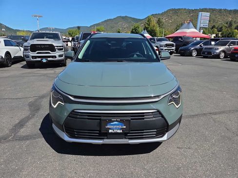 Used 2023 Kia Niro EX FWD image 14