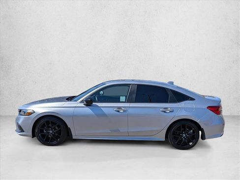 Used 2024 Honda Civic Sport image 9
