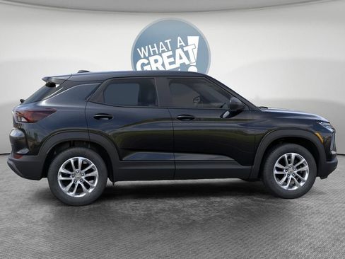 New 2026 Chevrolet TrailBlazer LS FWD image 5