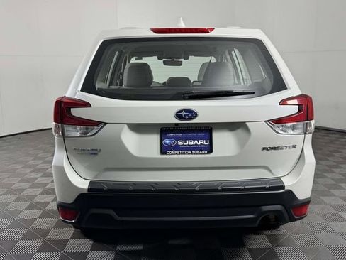 Used 2021 Subaru Forester AWD/4WD image 9