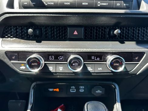 Certified 2025 Honda CR-V EX image 28