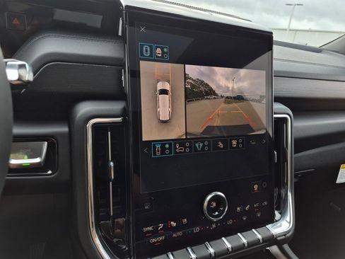New 2026 GMC Yukon XL Denali w/ Denali Reserve Package AWD/4WD image 28