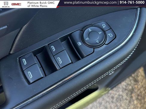 Used 2023 Buick Envision Essence image 15