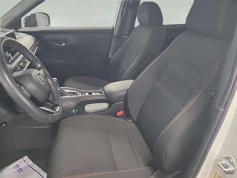 Used 2023 Honda HR-V Sport image 14
