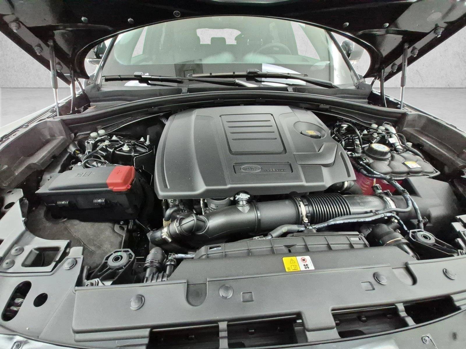 New 2026 Land Rover Range Rover Velar S AWD/4WD image 17