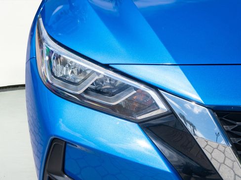 Used 2023 Nissan Sentra SV image 19