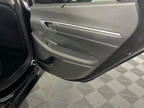 Used 2023 Hyundai Sonata Limited image 30