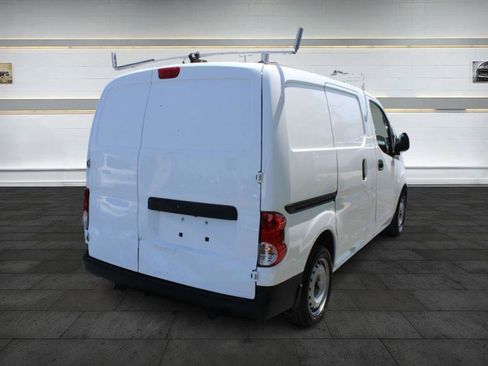 Used 2018 Nissan NV200 S image 7