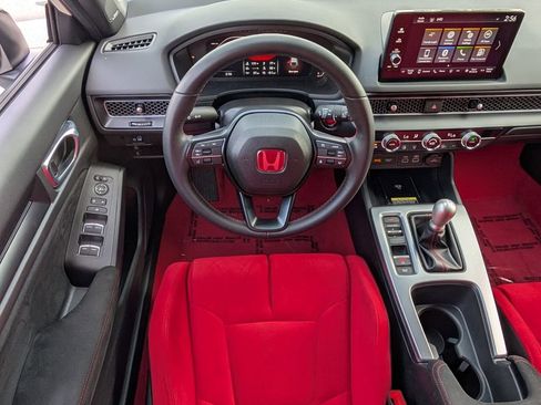 Certified 2025 Honda Civic Type R image 13