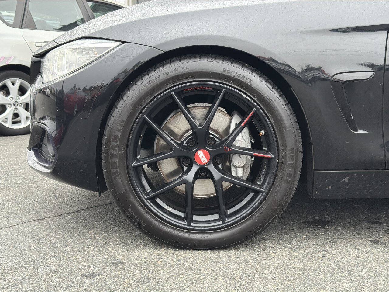Used 2014 BMW 435i xDrive Coupe AWD/4WD image 2