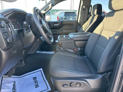 Used 2022 Chevrolet Silverado 1500 Custom image 17