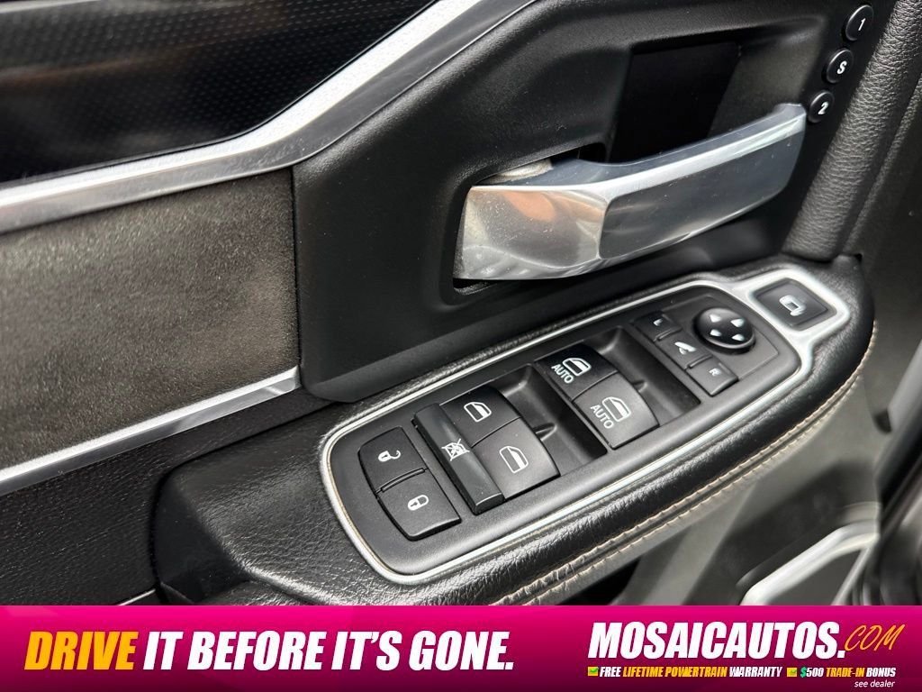 Used 2020 RAM 3500 Laramie AWD/4WD image 27