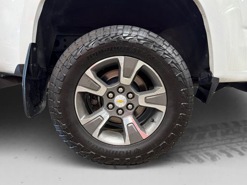 Used 2017 Chevrolet Colorado Z71 AWD/4WD image 48