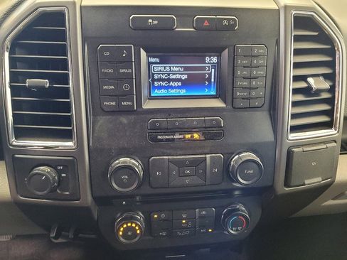 Used 2015 Ford F150 XLT w/ Equipment Group 301A Mid image 25